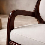 close up elan accent chiar